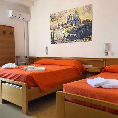 Hotel Adriatico Bibione Esterno foto