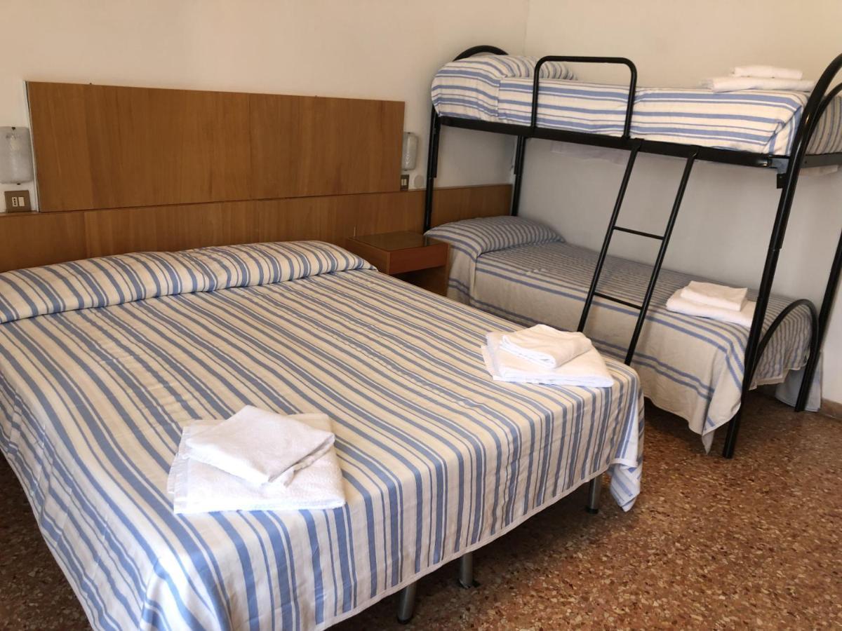 Hotel Adriatico Bibione Esterno foto