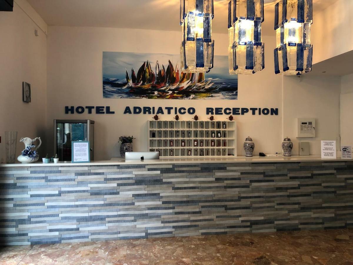 Hotel Adriatico Bibione Esterno foto