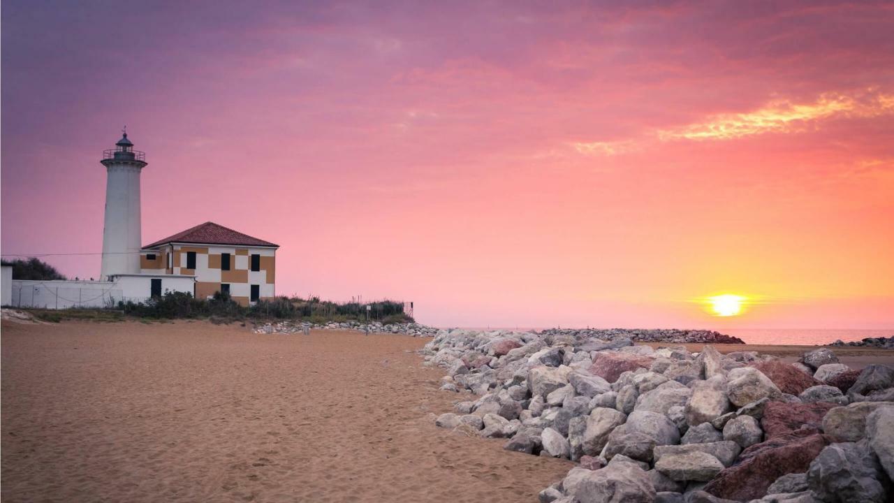 Hotel Adriatico Bibione Esterno foto